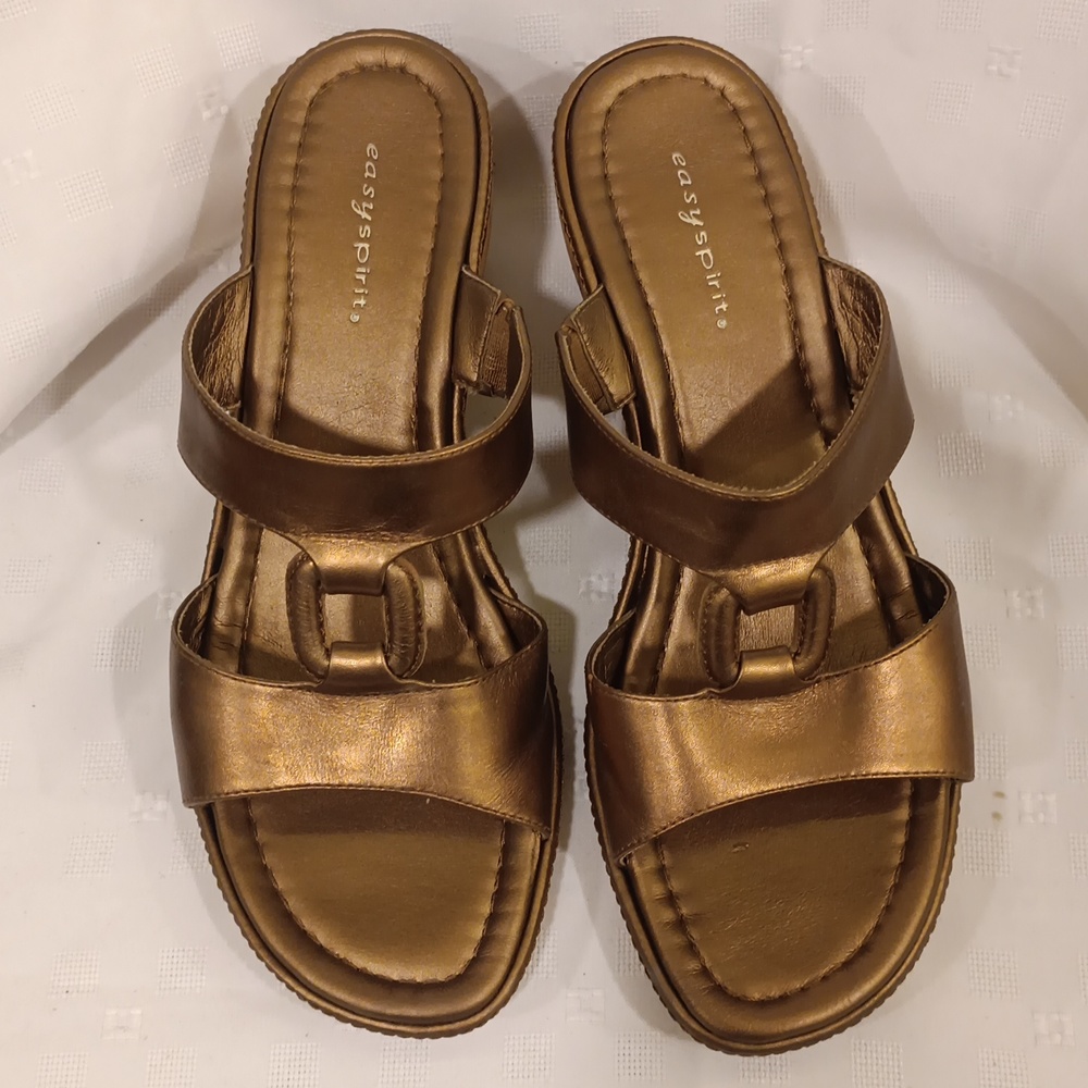 Easy Spirit wedge heel sandals Size 9